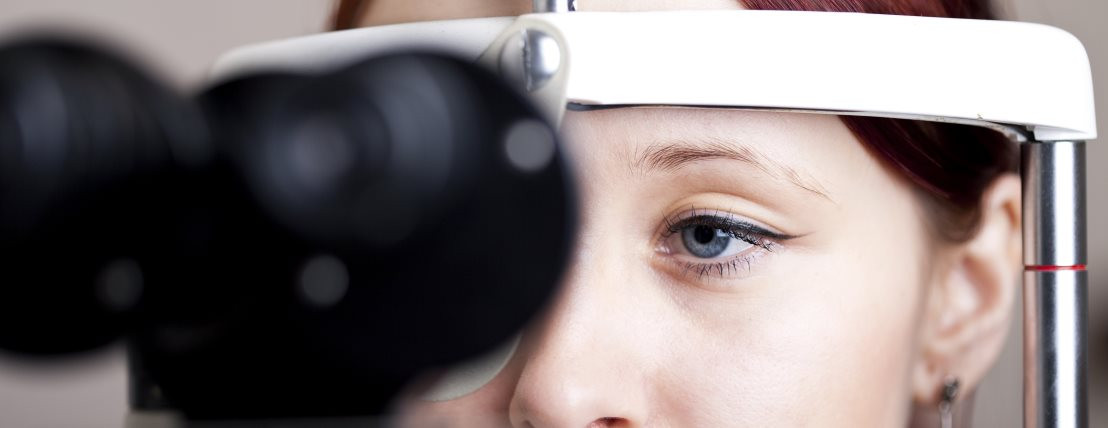 Examinations include assessing short-sightedness, long-sightedness, astigmatism and age-related decreases in vision. It is also important to assess convergence and focus-related issues which can cause visual fatigue or double vision when reading from electronic devices like phones and computers.  Eye health checks are highly recommended after laser refractive surgery. 